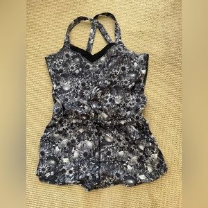 Lululemon romper size 10